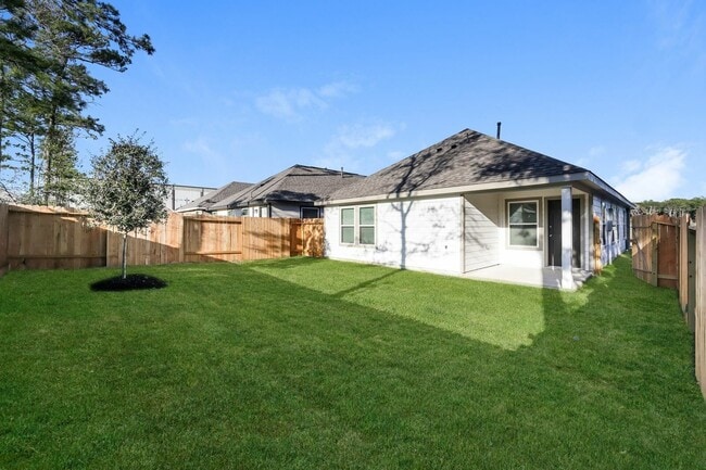 Building Photo - 2712 Atlas Dr