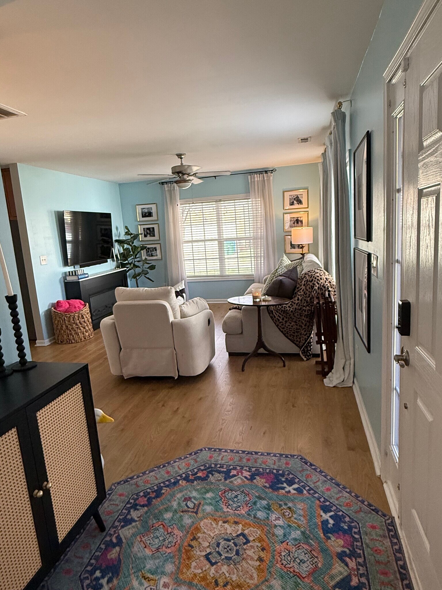 Building Photo - 4414 Sages Ave