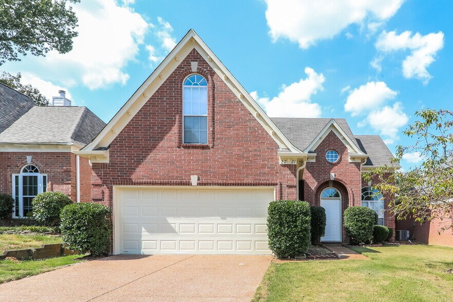 Primary Photo - 2721 Misty Bay Dr