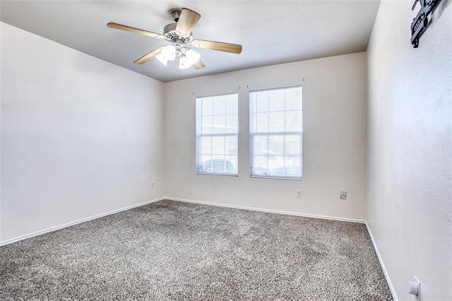 Building Photo - 5005 Village Stone Ct