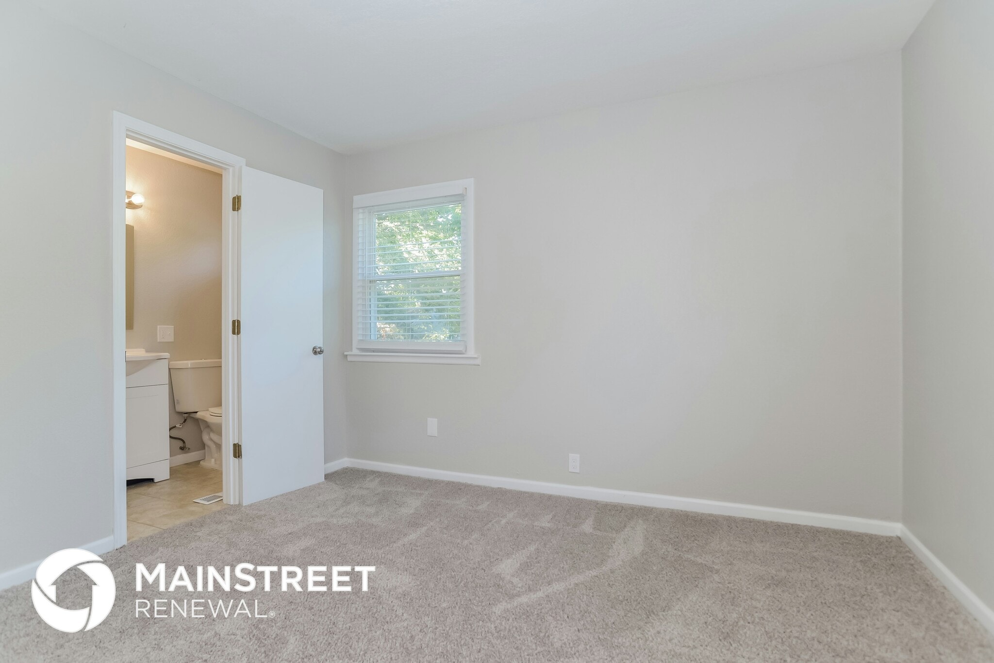 Building Photo - 1113 Quincy St