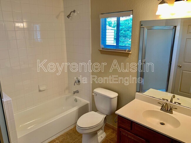 Building Photo - 1535 Parkfield Cir