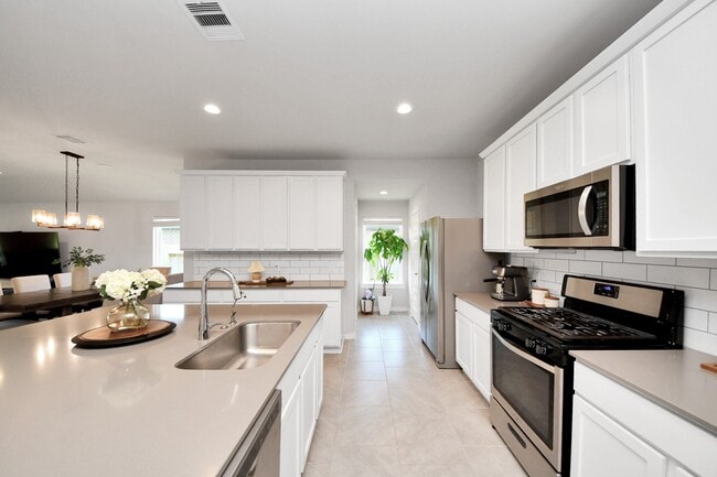 Building Photo - 3306 Dagostino Crk Dr
