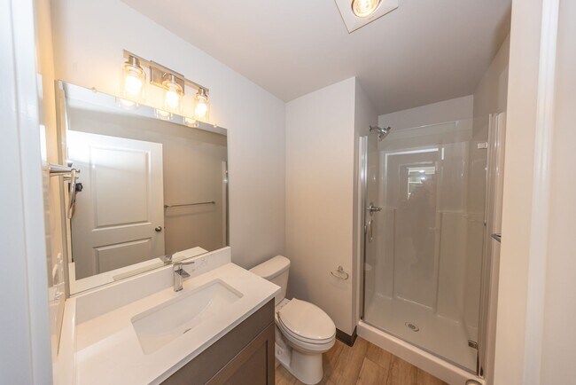 Building Photo - Brand New! - 2 Bedroom Apartment in Vancou...