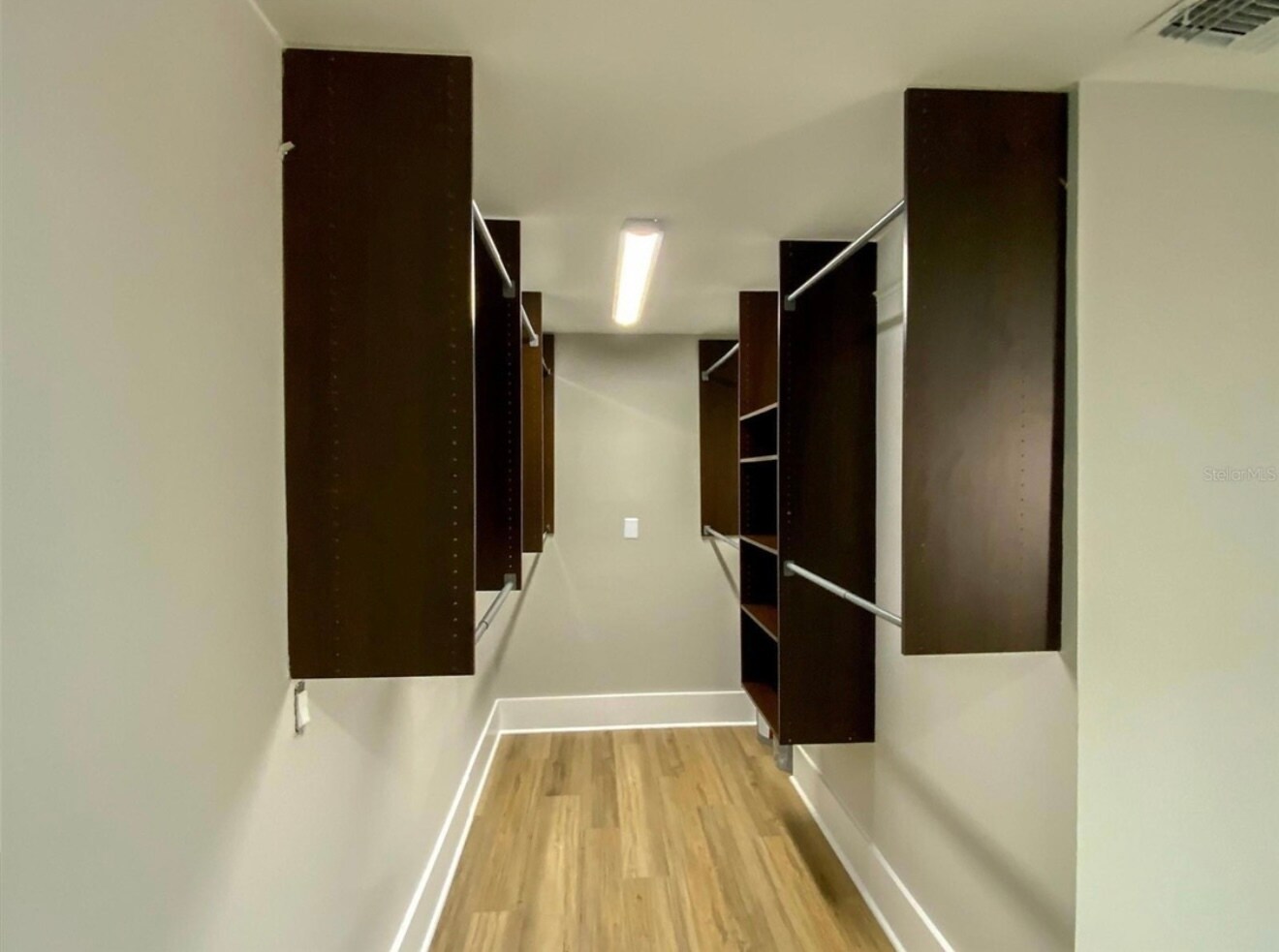 Building Photo - 1400 Gandy Blvd N