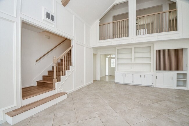 Building Photo - 11615 Trailmont Dr