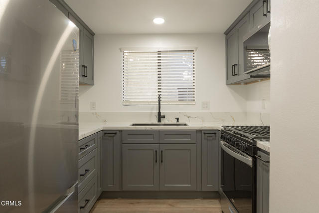 Building Photo - 364 E Bard Rd