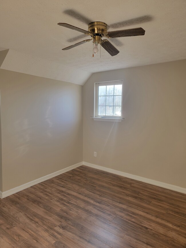Building Photo - 2732 Holly Berry Dr