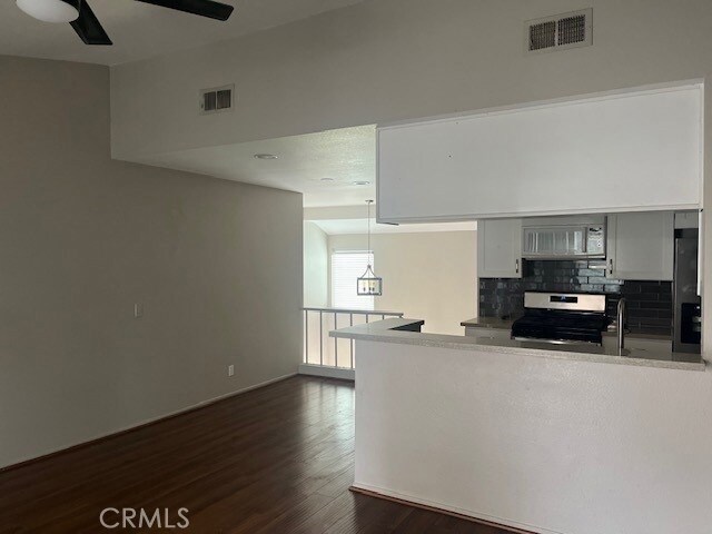 Building Photo - 74606 Driftwood Dr