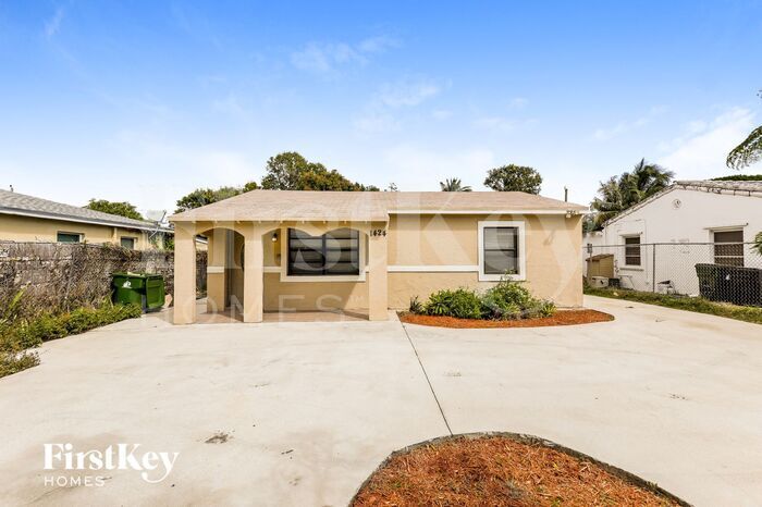 Primary Photo - 1424 NW 6th Ave
