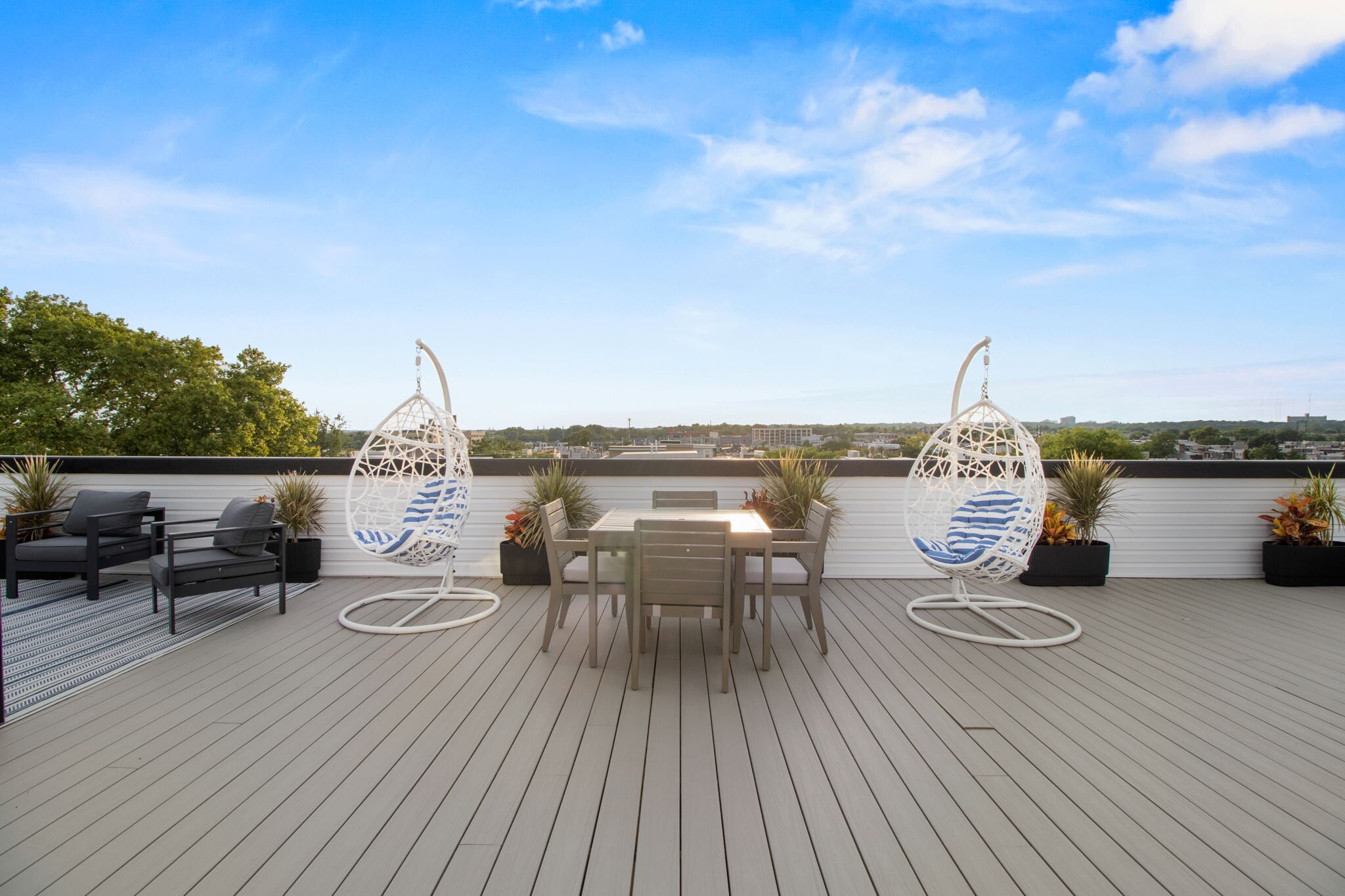 Building Photo - 2625 W Jefferson St