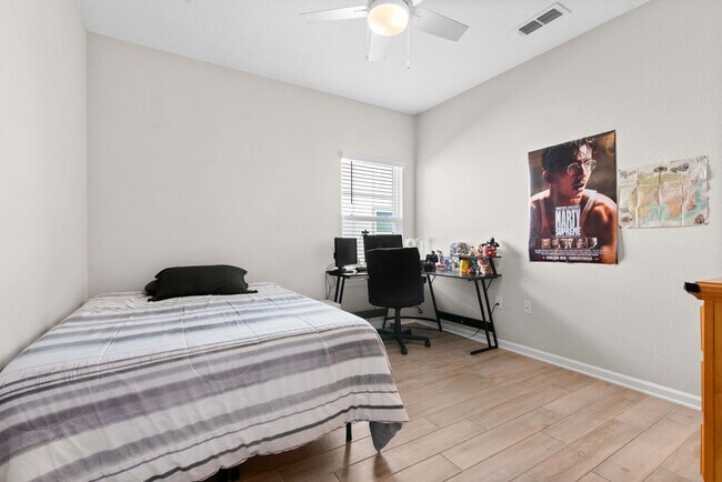 Building Photo - 3906 Heatherbrook Pl