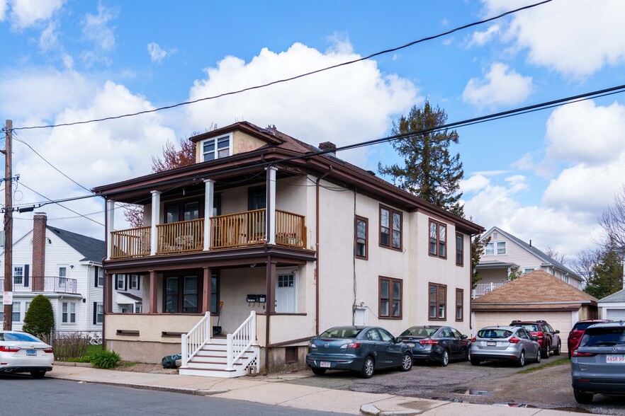 Building Photo - 8 Niles St