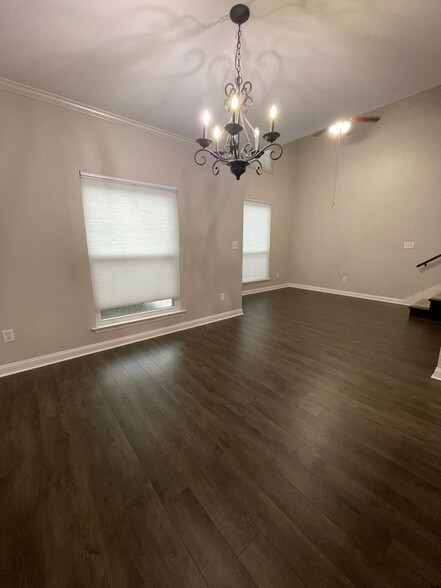Building Photo - 39 Houmas Pl