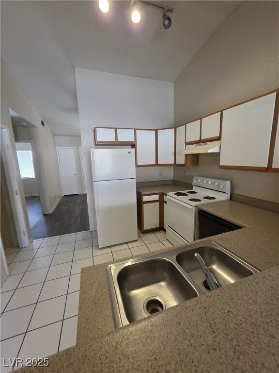 Building Photo - 3849 Soda Springs Dr