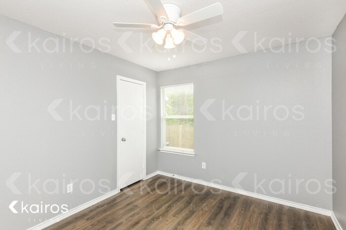 Building Photo - 3031 Casa Bella Dr