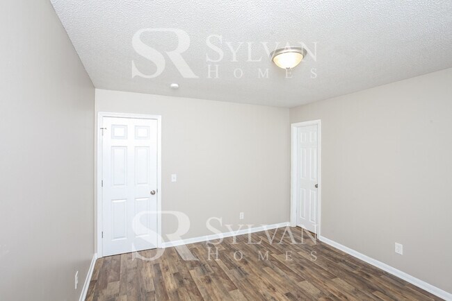 Building Photo - The Lifestyle You Deserve.