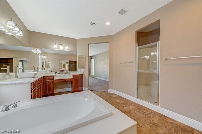 Building Photo - 7876 Sleeping Lily Dr