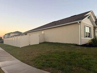 Building Photo - 1747 Buckeye Rd