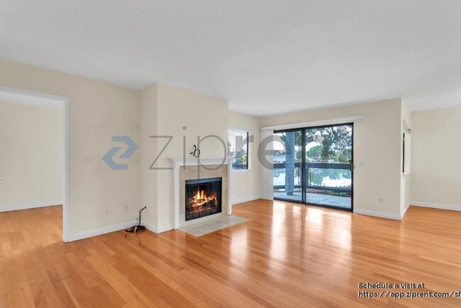 Building Photo - 749 Barnegat Ln