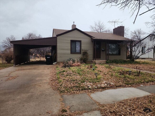 Building Photo - 156 N 1150 W