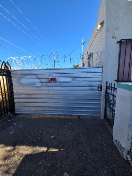 Building Photo - 106 California St SE