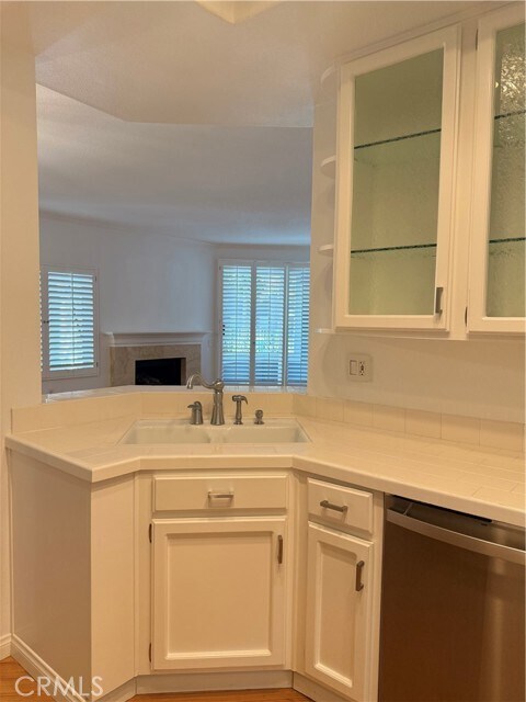 Building Photo - 224 Hartford Dr