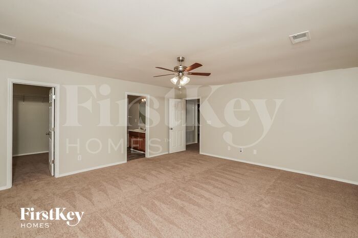 Building Photo - 5347 Liberty Hall Cir