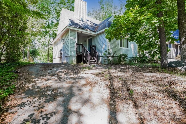 Building Photo - 1410 Water Willow Dr