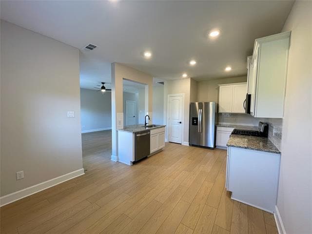 Building Photo - 1414 Windermere Wy