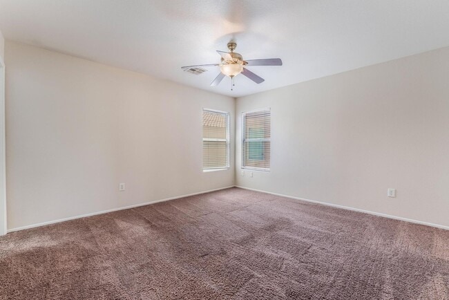 Building Photo - Cute Two-Story Home