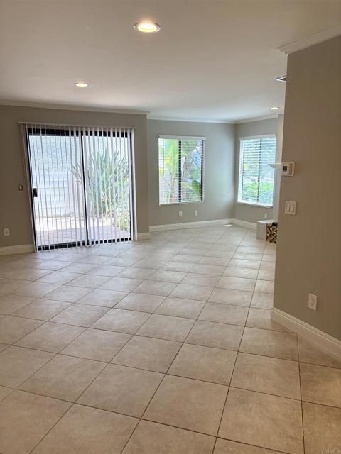 Building Photo - 4603 Cove Dr