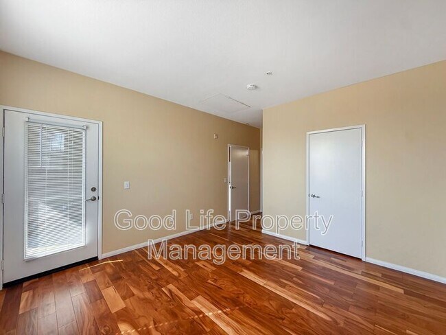 Building Photo - 1864 Opaline Pl