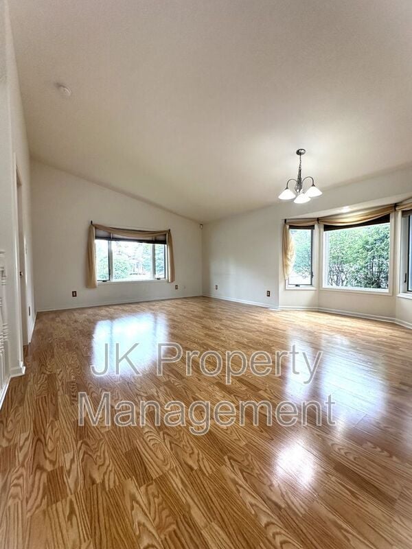 Building Photo - 3209 Wild Rose Ln