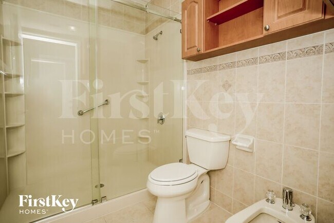 Building Photo - 21221 SW 124th Ave