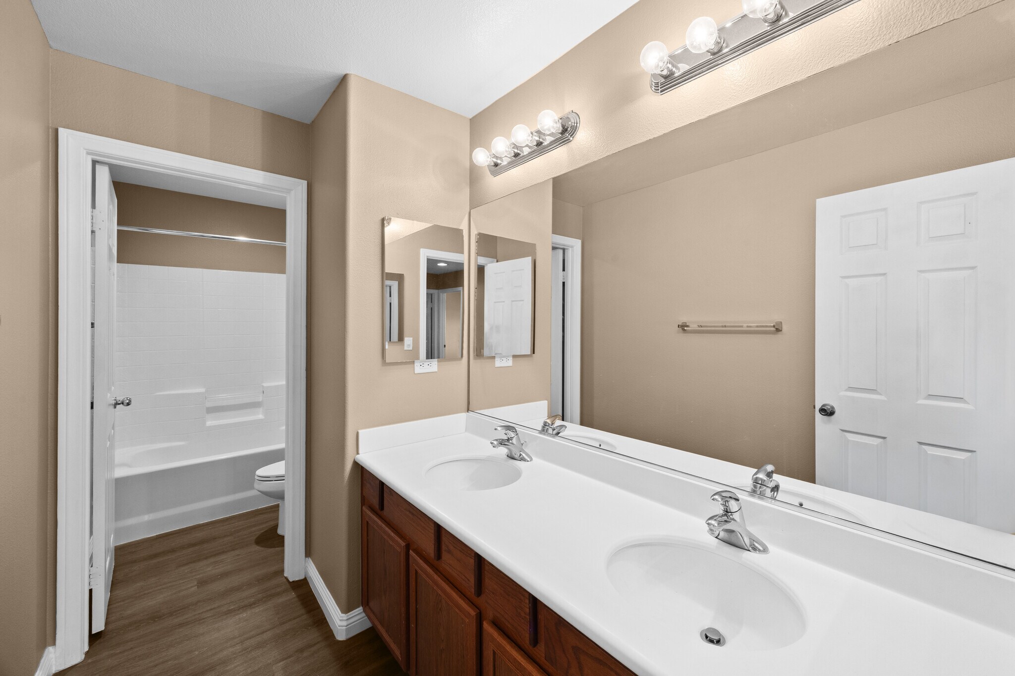 Building Photo - 38442 Wakefield Pl