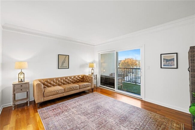 Building Photo - 275 13th St NE