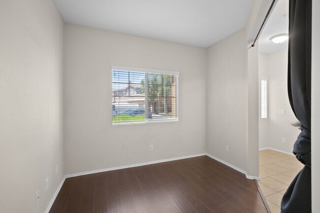 Building Photo - 39908 Millbrook Way