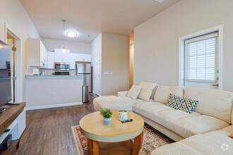 Interior Photo - Horseshoe Apartments