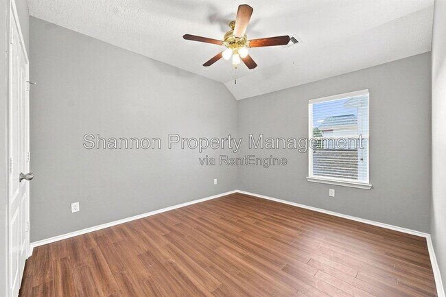 Building Photo - 18810 Lantern Cove Ln