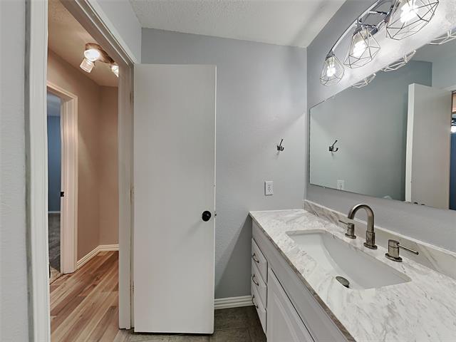 Building Photo - 3808 Bandera Ranch Rd