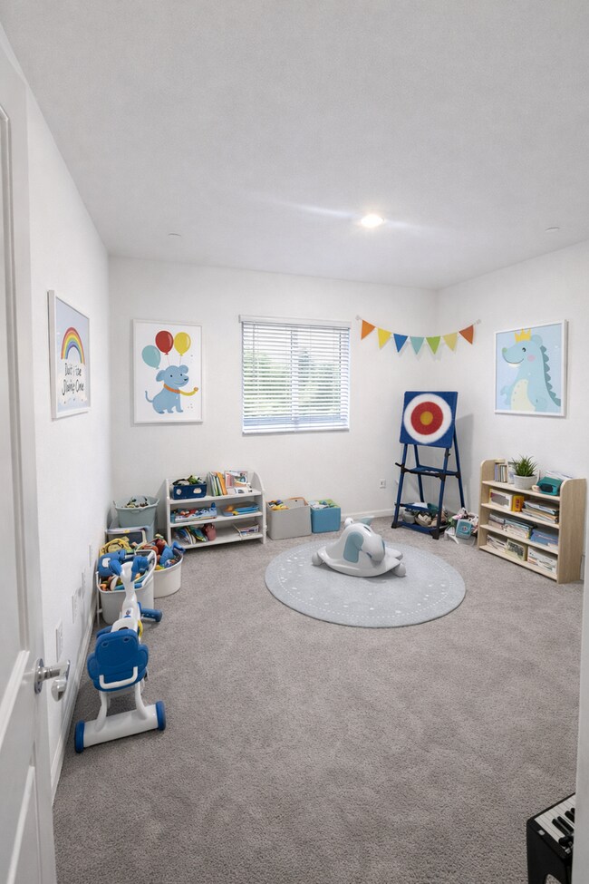 Building Photo - 1327 Callison Wy