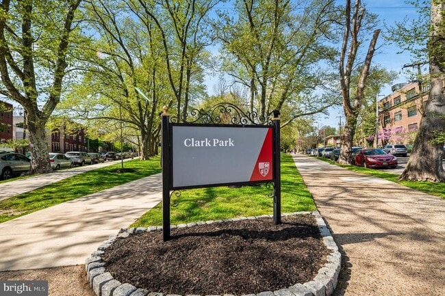 Building Photo - 1256 S 45th St