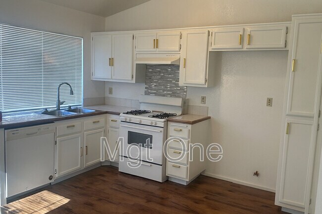 Building Photo - 11071 Miners Trail