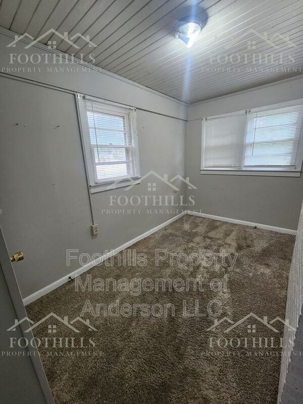 Building Photo - 904 Glenwood Ave