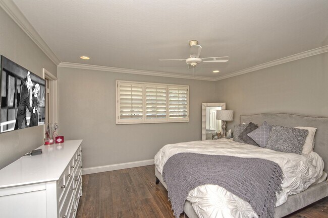 Building Photo - Rates Vary: $5,995 - $14,995