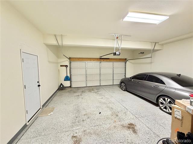 Building Photo - 8940 Uravan St