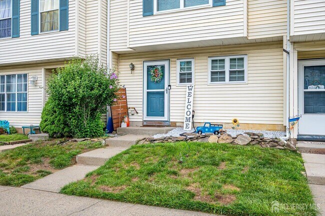 Building Photo - 822 Darlington Dr