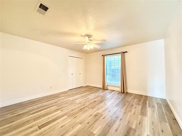 Building Photo - 5100 Oak Timbers Ct