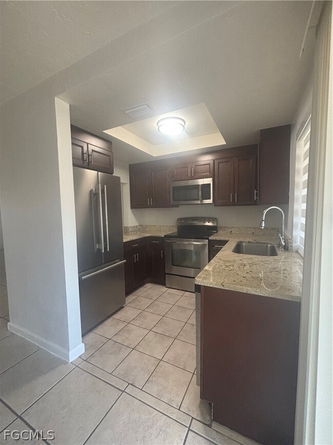 Building Photo - 1219 SE 23rd Pl